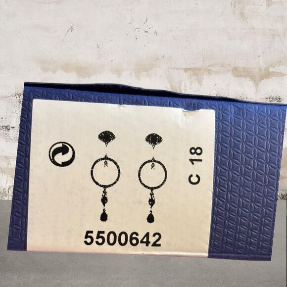 Swarovski Blue and Silver Earrings - Picture 3 of 4